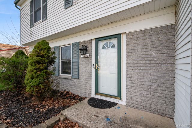 12800 S Daily Drive W, Sterling Heights, MI 48313