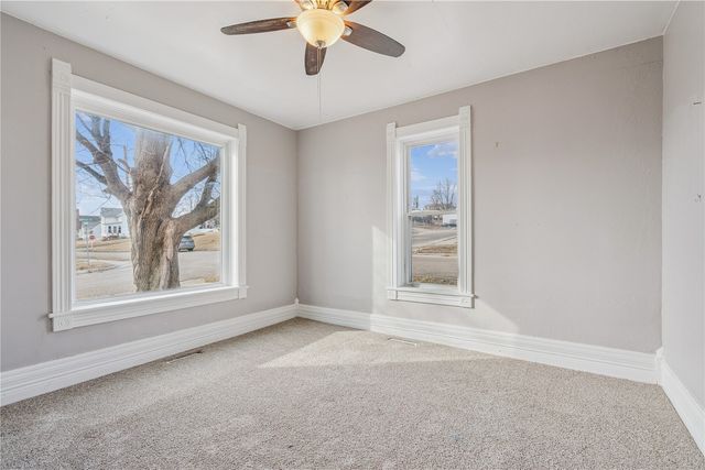 108 Lincoln Street, Norway, IA 52318