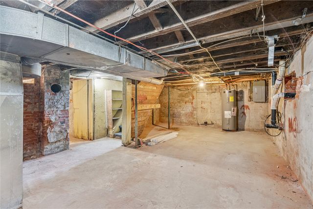 108 Lincoln Street, Norway, IA 52318