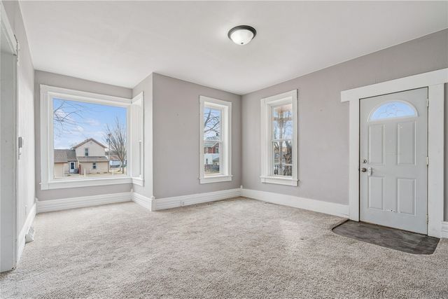 108 Lincoln Street, Norway, IA 52318