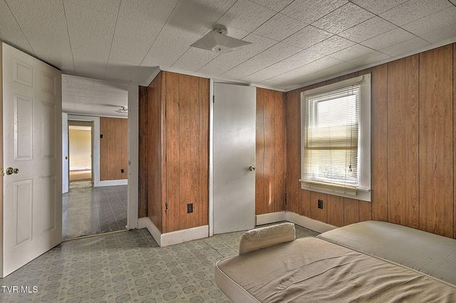 203 East 13th North Street, Morristown, TN 37814
