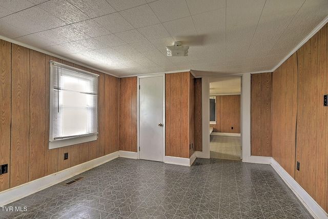 203 East 13th North Street, Morristown, TN 37814