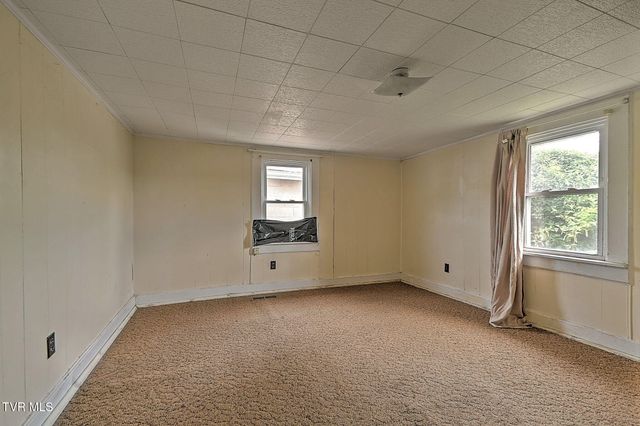 203 East 13th North Street, Morristown, TN 37814