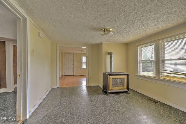 203 East 13th North Street, Morristown, TN 37814