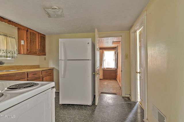 203 East 13th North Street, Morristown, TN 37814