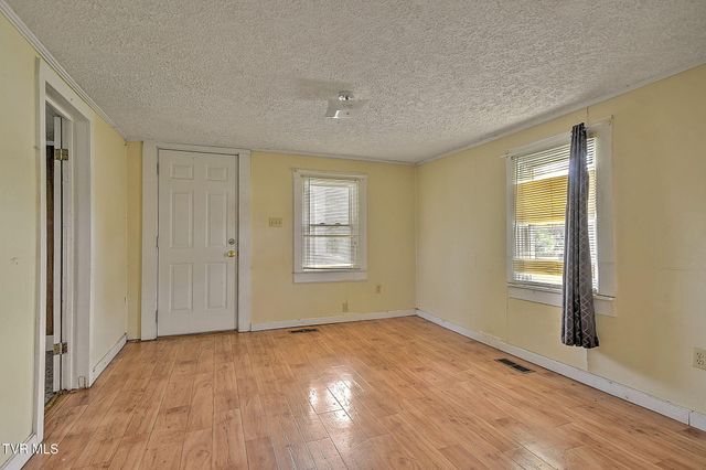 203 East 13th North Street, Morristown, TN 37814