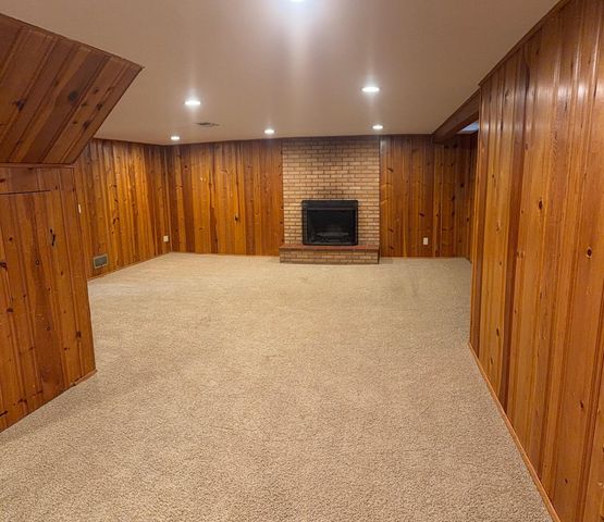 302 Herman Terrace, Hopkins, MN 55343