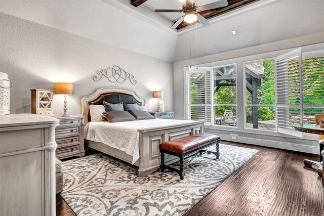 521 W Waters Edge Way, Oak Point, TX 75068