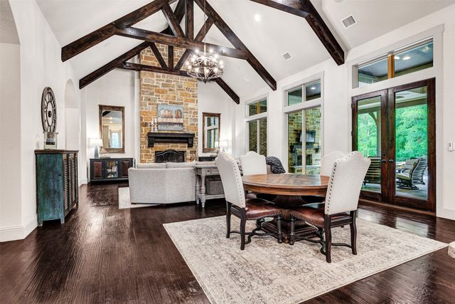521 W Waters Edge Way, Oak Point, TX 75068