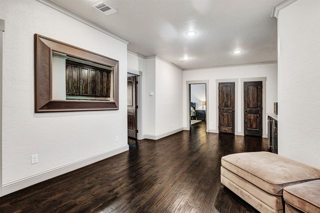 521 W Waters Edge Way, Oak Point, TX 75068