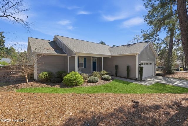 4285 Murdocksville Road, West End, NC 27376