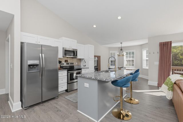 4285 Murdocksville Road, West End, NC 27376