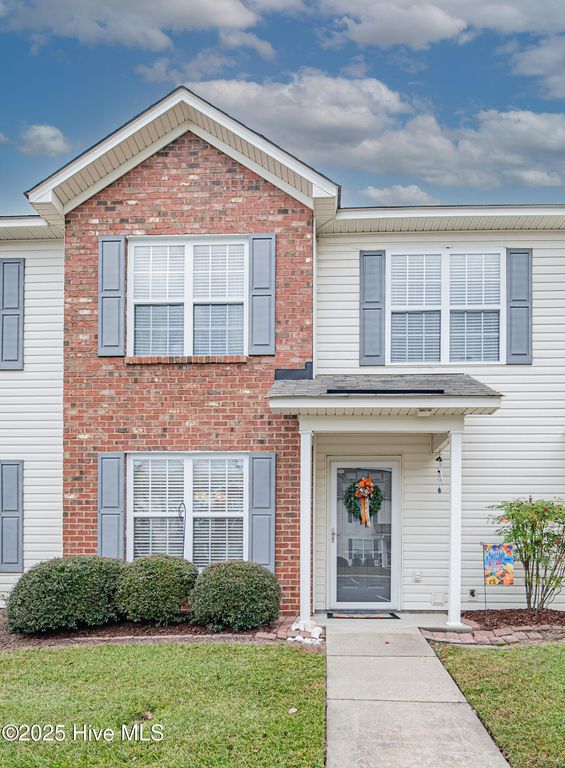 4160 Dudleys Grant Drive F, Winterville, NC 28590