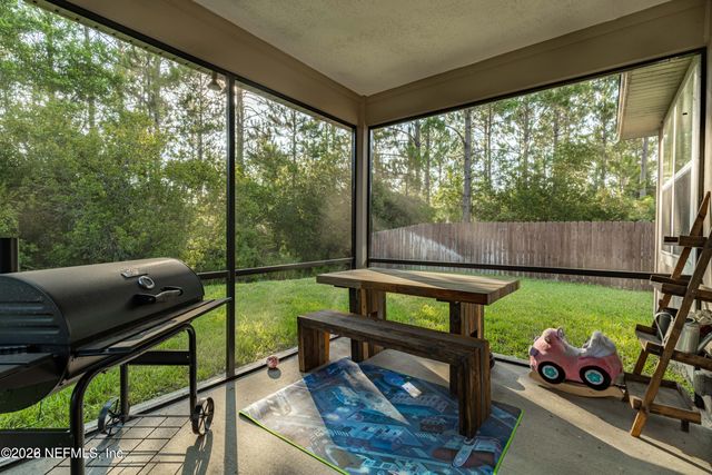 11940 CARSON LAKE Drive W, Jacksonville, FL 32221
