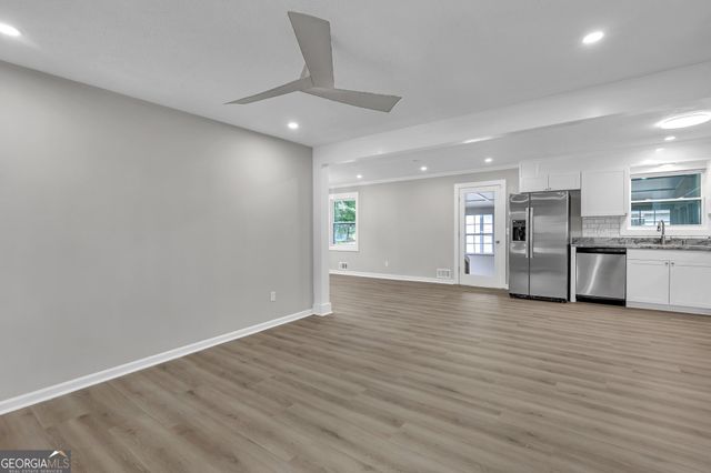2391 Prestige Valley Court, Morrow, GA 30260