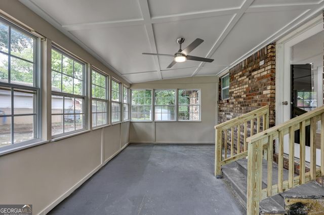 2391 Prestige Valley Court, Morrow, GA 30260