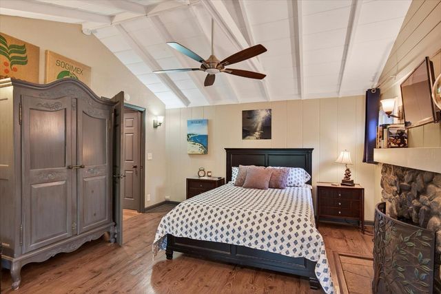 21477 Old Mine Road, Los Gatos, CA 95033