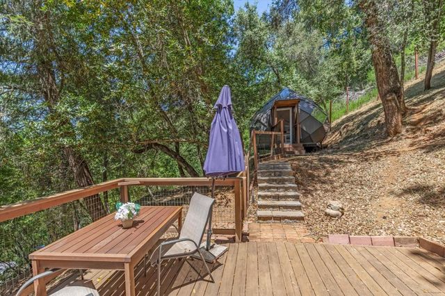 21477 Old Mine Road, Los Gatos, CA 95033