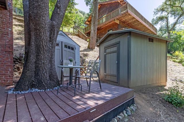 21477 Old Mine Road, Los Gatos, CA 95033