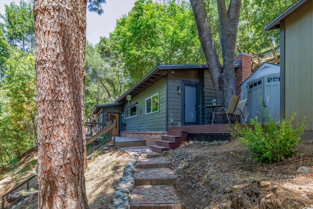 21477 Old Mine Road, Los Gatos, CA 95033
