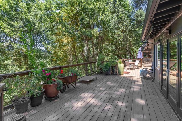 21477 Old Mine Road, Los Gatos, CA 95033
