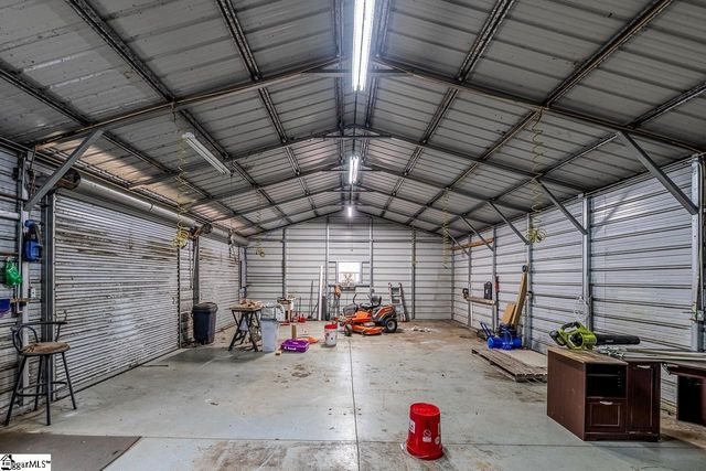 10676 Augusta Road, Belton, SC 29627