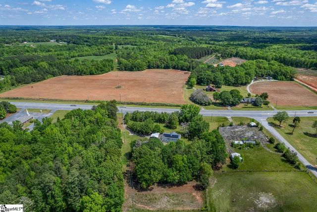 10676 Augusta Road, Belton, SC 29627