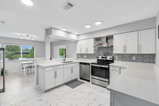 8120 BROWN PELICAN AVENUE, New Port Richey, FL 34653