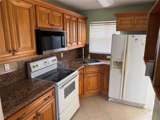 7891 N Sunrise Lakes Dr 109, Sunrise, FL 33322