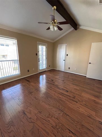 9339 Westwood Village Drive, Houston, TX 77036