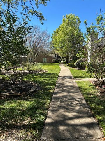 9339 Westwood Village Drive, Houston, TX 77036