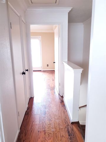 9339 Westwood Village Drive, Houston, TX 77036