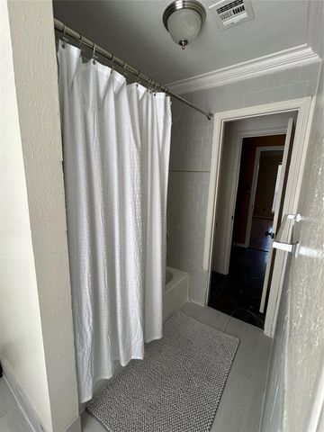 9339 Westwood Village Drive, Houston, TX 77036