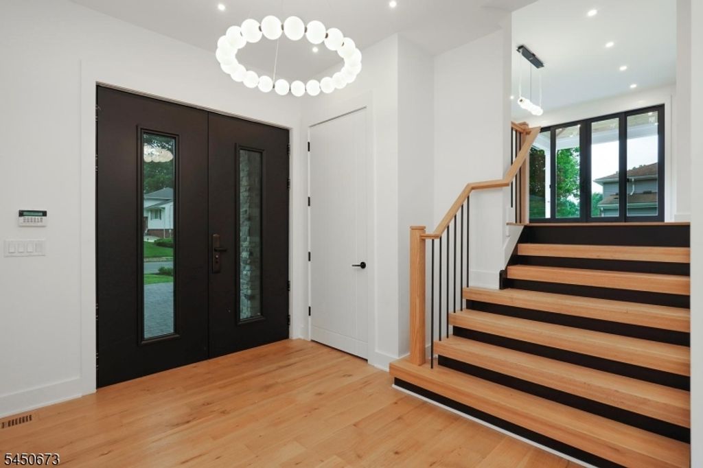 63 Billingsley Dr, Livingston Twp., NJ 07039 — photo 4