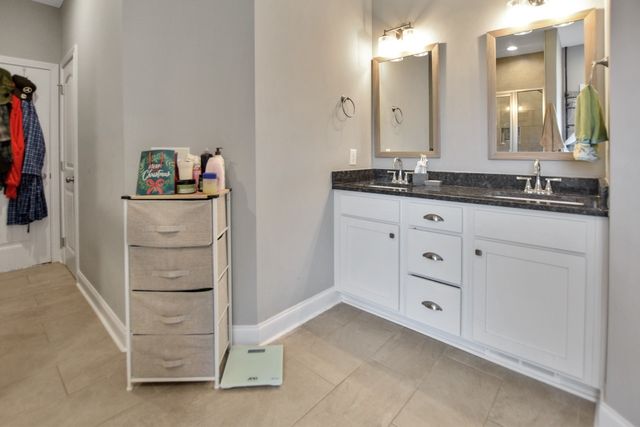 100 David Keith Lane, Clarksville, TN 37042