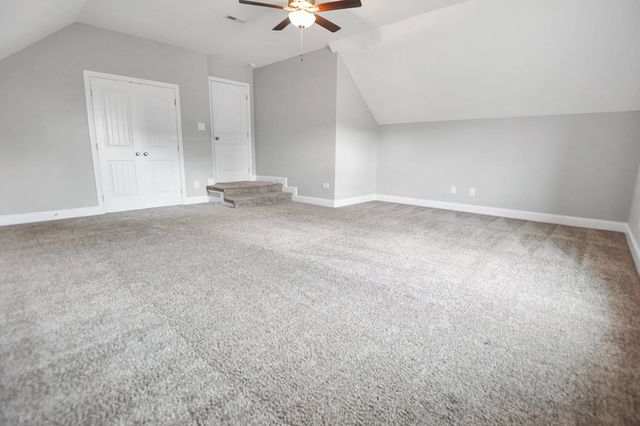 100 David Keith Lane, Clarksville, TN 37042