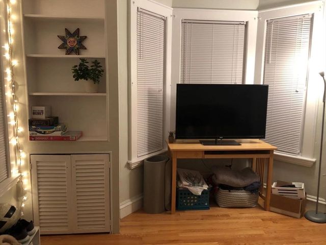 72 Boston Ave 1, Medford, MA 02155