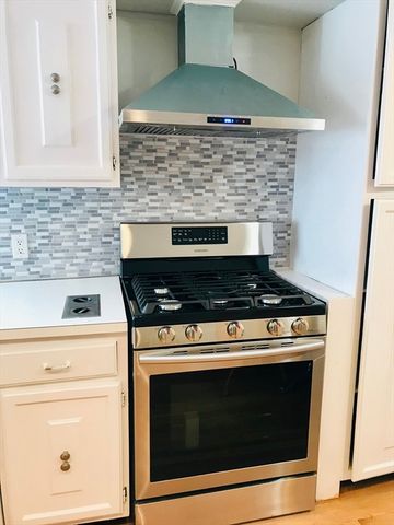 72 Boston Ave 1, Medford, MA 02155