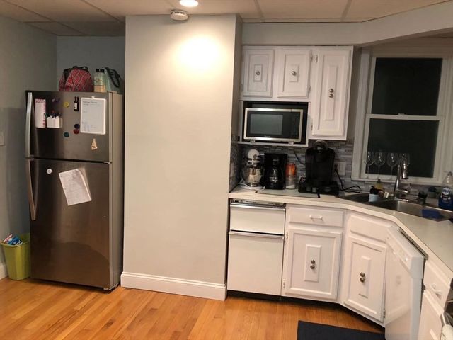 72 Boston Ave 1, Medford, MA 02155