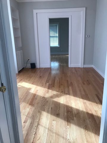 72 Boston Ave 1, Medford, MA 02155