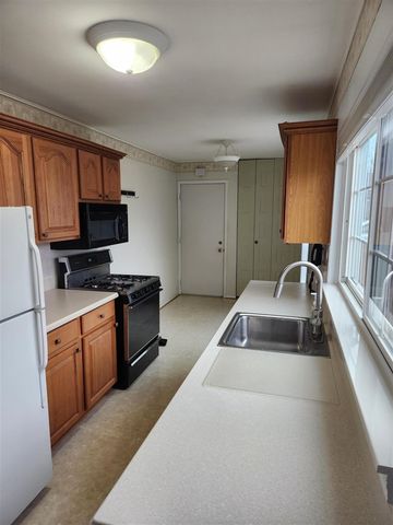 23553 Meeting Hall Lane, Novi, MI 48375