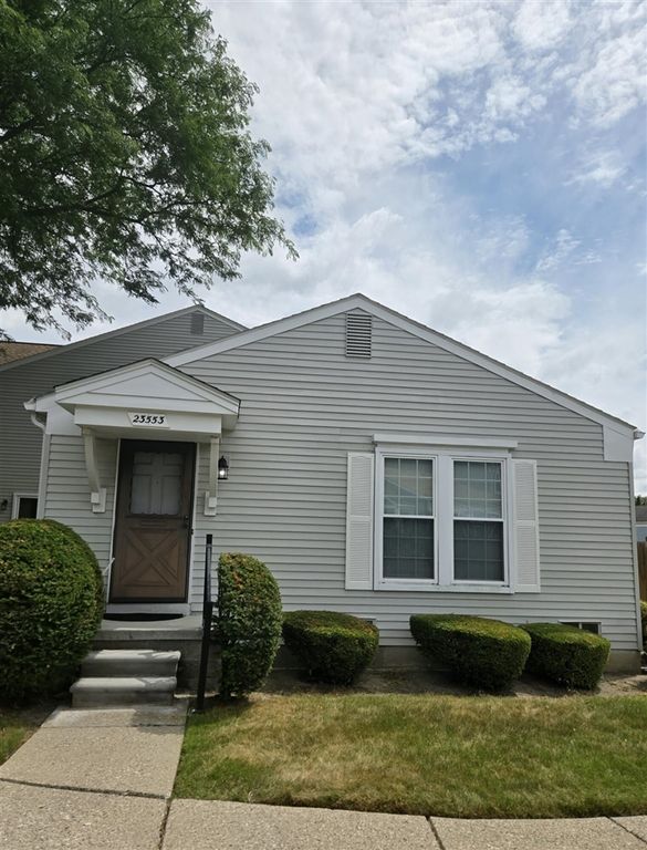 23553 Meeting Hall Lane, Novi, MI 48375
