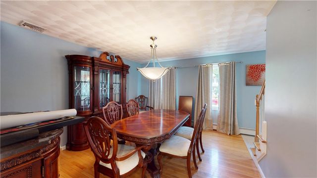 10 Kiley Way, Coventry, RI 02816