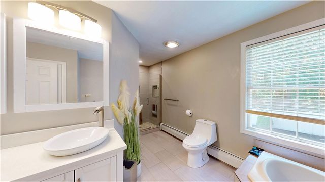 10 Kiley Way, Coventry, RI 02816