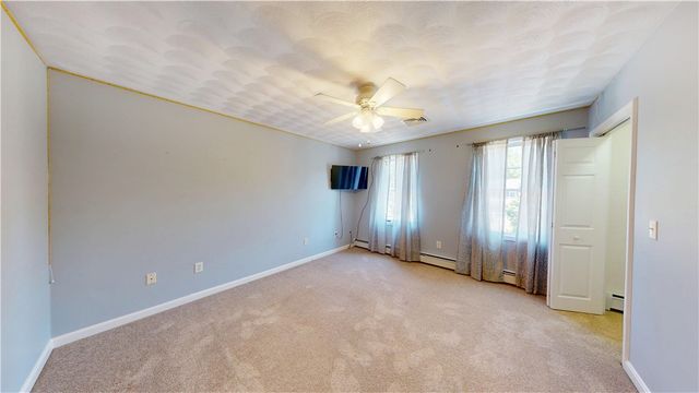 10 Kiley Way, Coventry, RI 02816