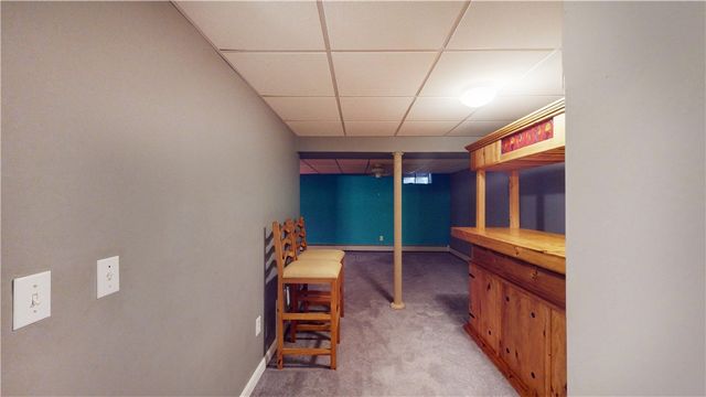 10 Kiley Way, Coventry, RI 02816