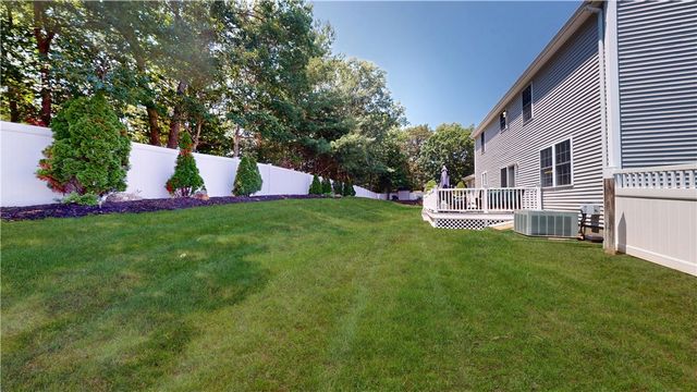 10 Kiley Way, Coventry, RI 02816