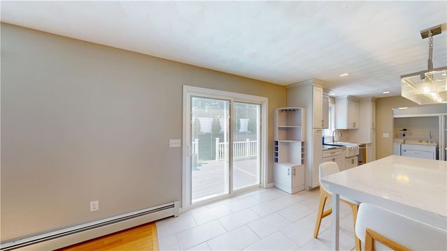 10 Kiley Way, Coventry, RI 02816