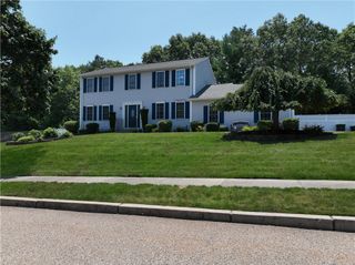 10 Kiley Way, Coventry, RI 02816
