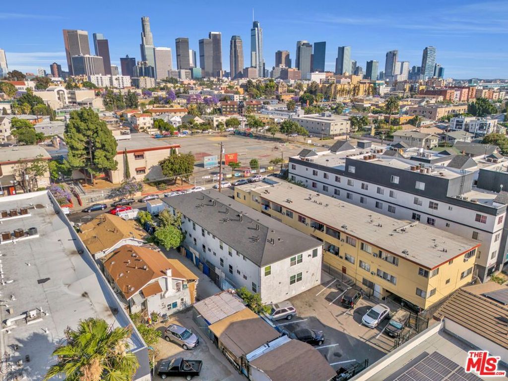 161 S Burlington Avenue, Los Angeles, CA 90057 — exterior